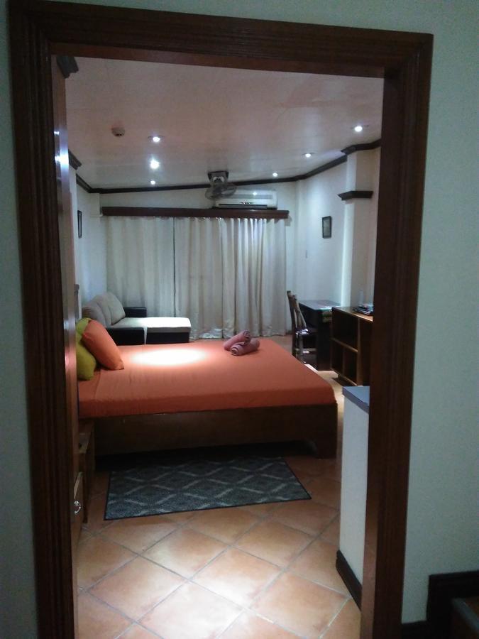 אולונגפו Mango'S Beachfront Resort מראה חיצוני תמונה
